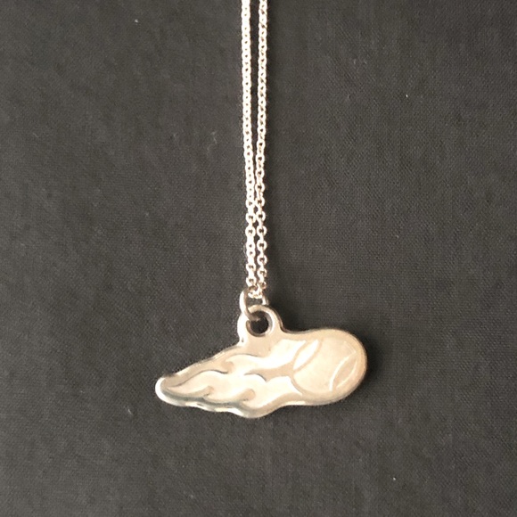 Authentic Tiffany Custom US Open Flaming Ball Chain and Nacklace, 18” - Picture 3 of 9